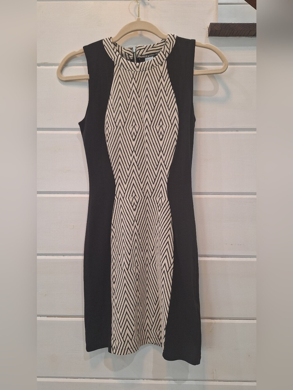H&M Black & White Geometric Midi Dress
